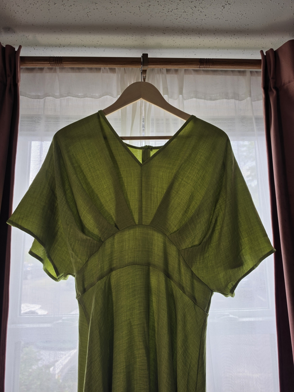 SHEIN Green V-Neck Flutter Sleeve Dress